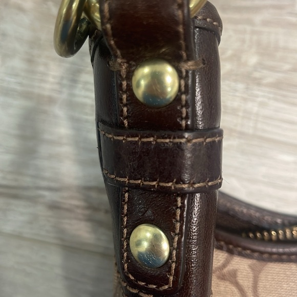 Authentic Coach No. K0868-13193 Heritage Striped Brown Hobo Shoulder Bag - Picture 7 of 17